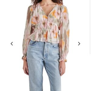 Steve Madden Ardenne Top in Olive